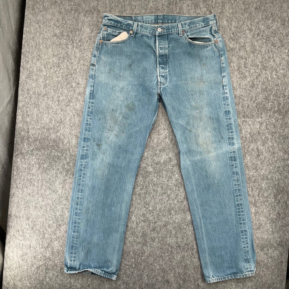 Vintage Levis 501 XX Mens 34x26 Straight Fit Button Fly Jeans Blue Denim